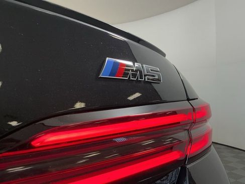 New 2026 BMW M5 w/ Executive Package image 7