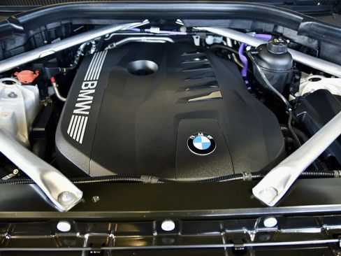 Used 2026 BMW X5 xDrive40i image 26