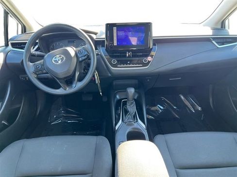 Certified 2023 Toyota Corolla LE image 14