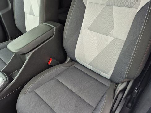 Used 2025 Chevrolet Trax RS w/ Driver Confidence Package image 11