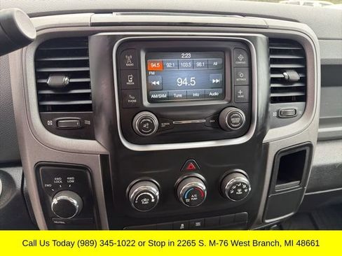 Used 2017 RAM 1500 Express AWD/4WD image 17