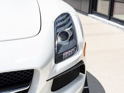 Used 2014 Mercedes-Benz SLS AMG Black Series image 39