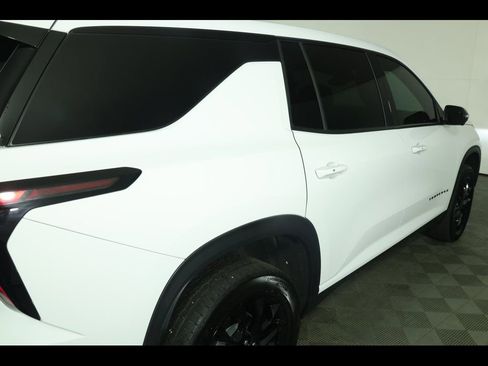 Used 2024 Chevrolet Traverse LS w/ Midnight/Sport Edition FWD image 16