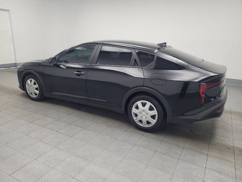 Used 2025 Kia K4 FWD image 3
