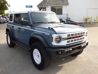 New 2025 Ford Bronco Heritage Edition