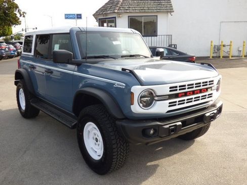 New 2025 Ford Bronco Heritage Edition image 1