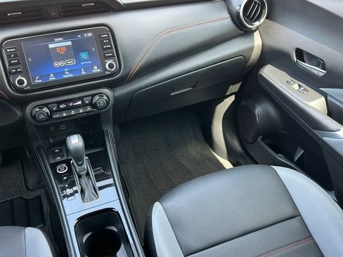 Used 2024 Nissan Kicks SR w/ SR Premium Package FWD image 27