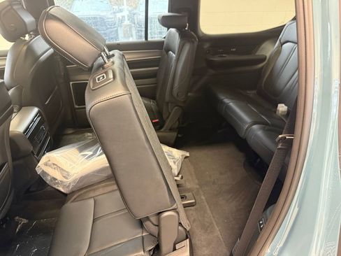 New 2026 Jeep Grand Wagoneer Limited AWD/4WD image 34