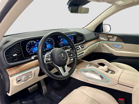 Certified 2022 Mercedes-Benz GLS 450 4MATIC w/ AMG Line Exterior image 9