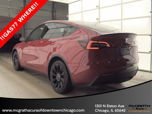 Used 2023 Tesla Model Y Long Range image 3