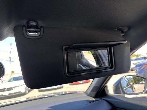 Used 2024 Honda Civic Sport image 28