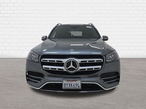 Used 2022 Mercedes-Benz GLS 450 4MATIC w/ AMG Line Exterior image 3