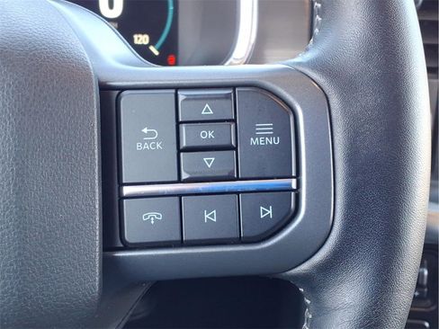 Used 2022 Ford F150 Lariat image 32