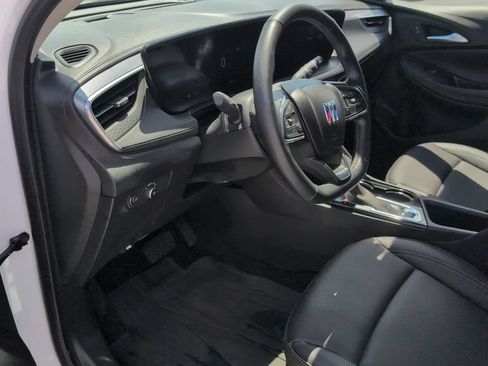 Used 2024 Buick Encore GX Sport Touring w/ Comfort Package AWD/4WD image 6