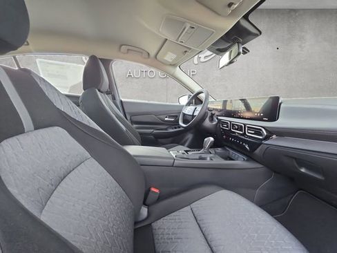 New 2026 Nissan Sentra SV image 24