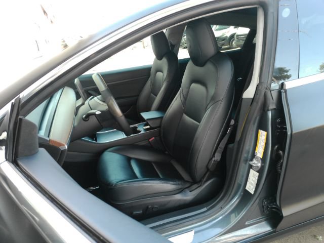 Used 2020 Tesla Model 3 RWD image 5