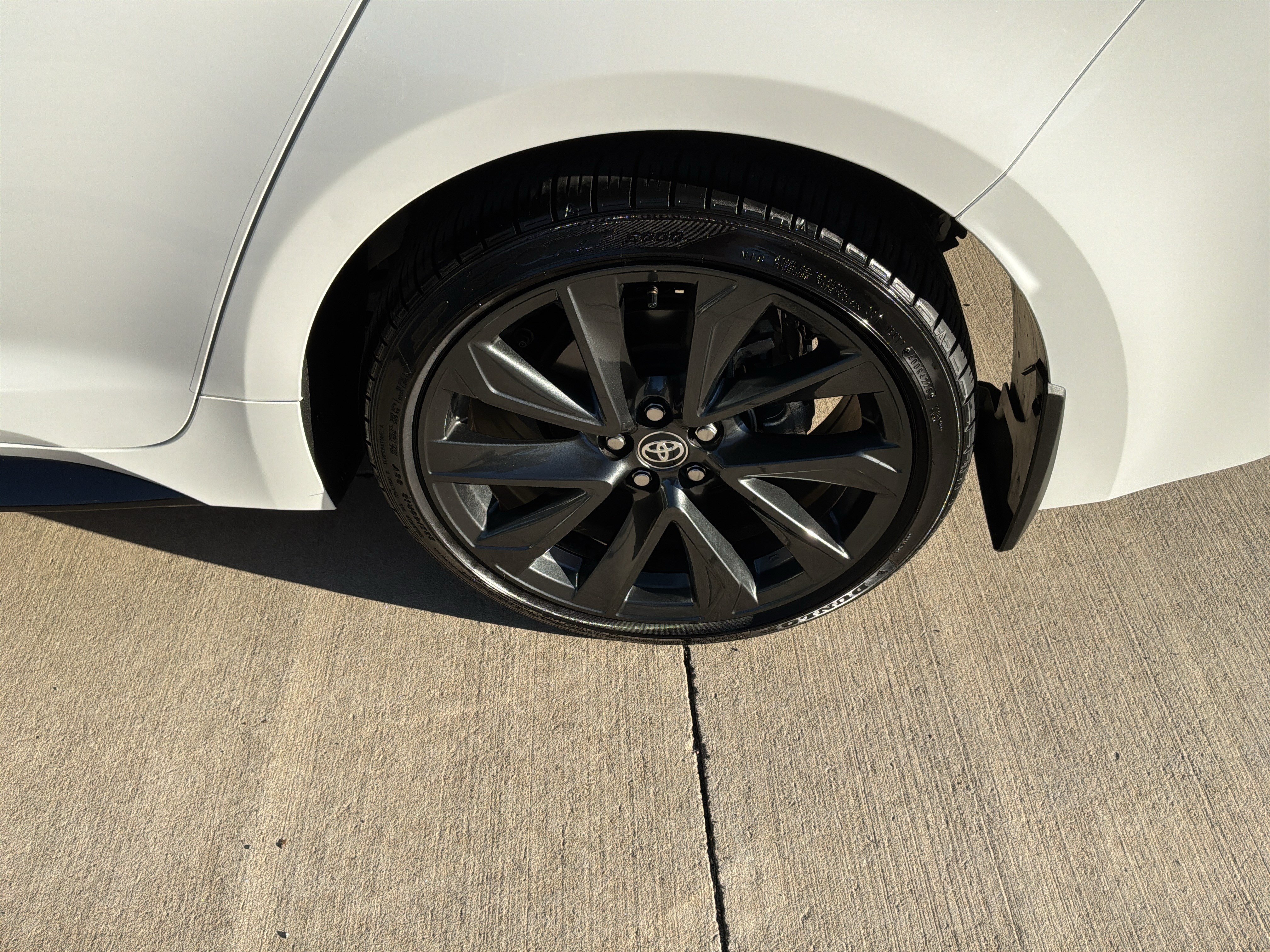 Used 2026 Toyota Corolla SE FWD image 13