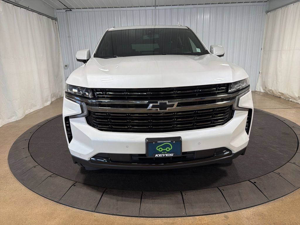 Certified 2022 Chevrolet Suburban RST w/ Luxury Package AWD/4WD image 11