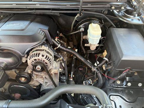 Used 2012 Chevrolet Silverado 1500 LTZ w/ LTZ Plus Package AWD/4WD image 29