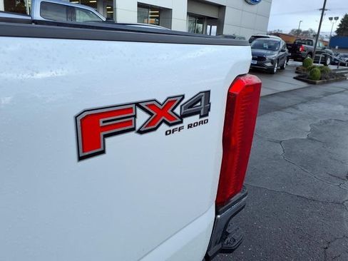Used 2025 Ford F250 XLT w/ FX4 Off-Road Package AWD/4WD image 16