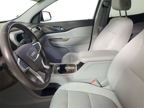 Used 2020 GMC Acadia SLE w/ Driver Convenience Package image 21