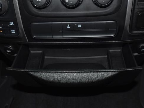 Used 2022 RAM 1500 Classic SLT image 20