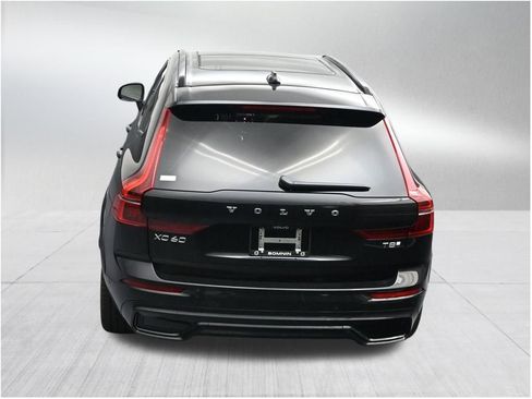 New 2026 Volvo XC60 T8 Ultra AWD/4WD image 16