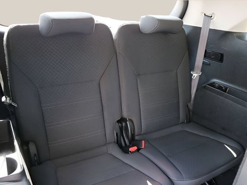 Used 2020 Kia Sorento S FWD image 21