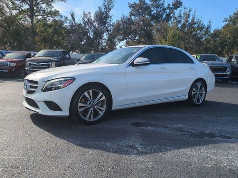 Used 2020 Mercedes-Benz C 300 Sedan image 2