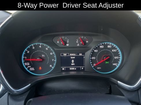 Used 2018 Chevrolet Equinox LT image 14