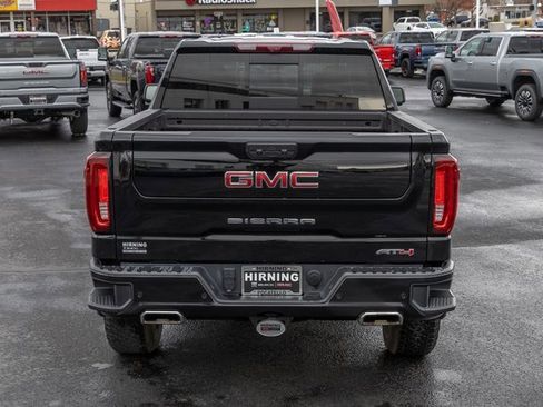 Used 2024 GMC Sierra 1500 AT4 w/ Technology Package image 28
