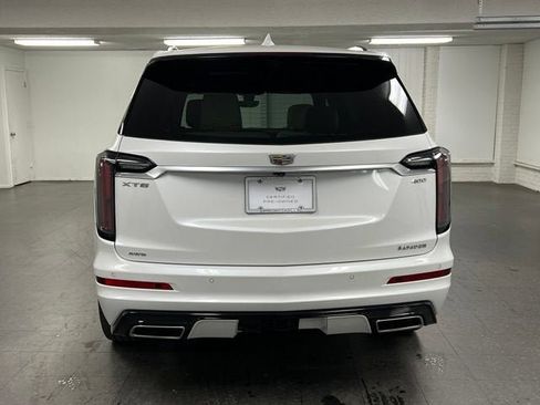 Certified 2025 Cadillac XT6 Sport w/ Technology Package AWD/4WD image 4