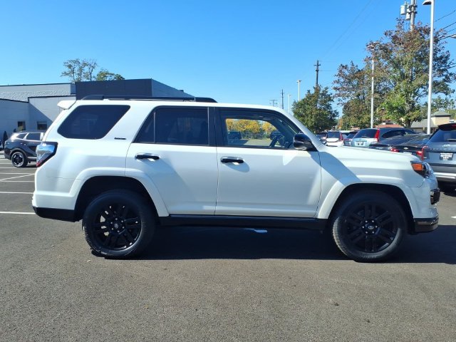 Used 2021 Toyota 4Runner Nightshade AWD/4WD image 7