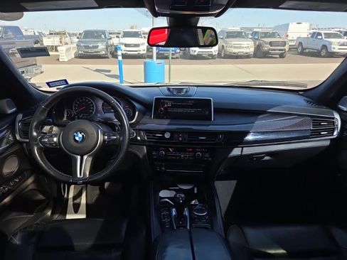 Used 2015 BMW X5 M image 9