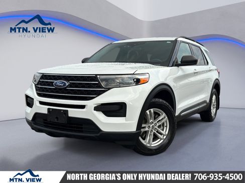 Used 2020 Ford Explorer XLT image 1