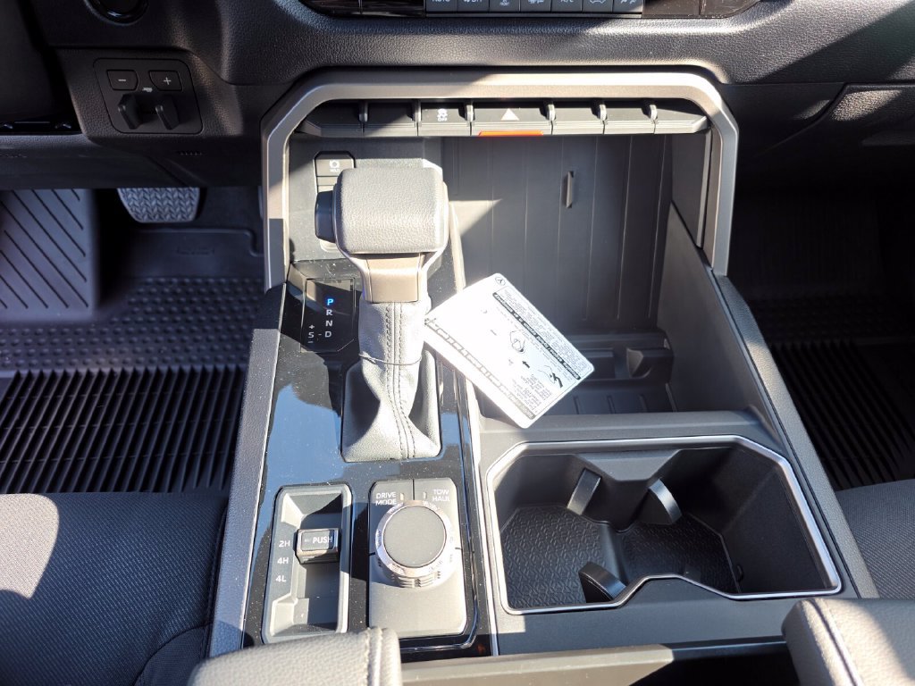 New 2026 Toyota Tundra SR5 w/ SR5 Convenience Package AWD/4WD image 27