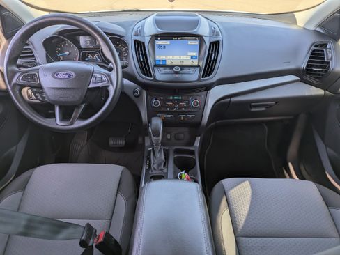 Used 2019 Ford Escape SE image 15