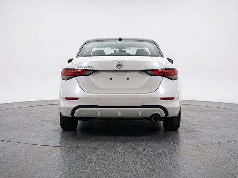 Used 2025 Nissan Sentra SV FWD image 7