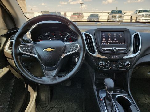Used 2024 Chevrolet Equinox LT w/ LPO, Floor Liner Package FWD image 10