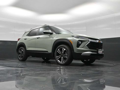 New 2026 Chevrolet TrailBlazer LT w/ Convenience Package image 18