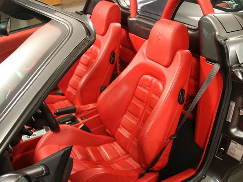 Used 2006 Ferrari F430 Spider image 52