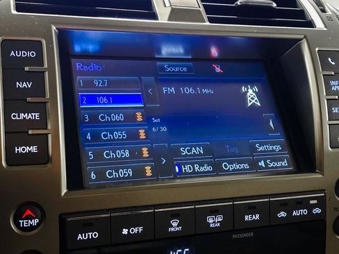Used 2021 Lexus GX 460 Premium image 27