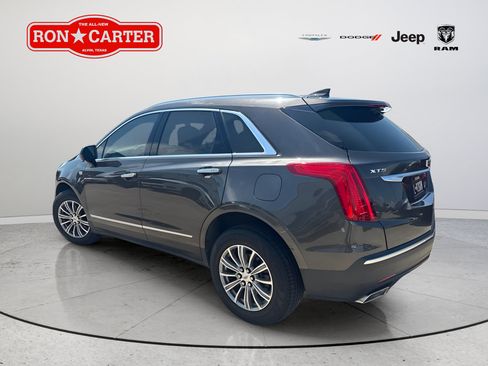 Used 2019 Cadillac XT5 Luxury FWD image 3