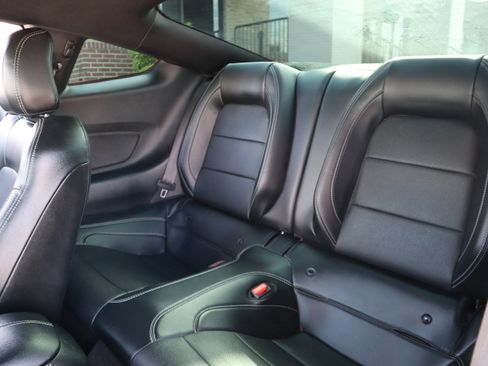 Used 2022 Ford Mustang GT Premium w/ Equipment Group 401A image 31