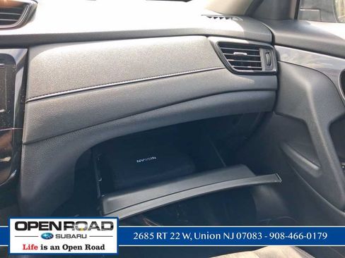 Used 2017 Nissan Rogue S w/ Appearance Package AWD/4WD image 67