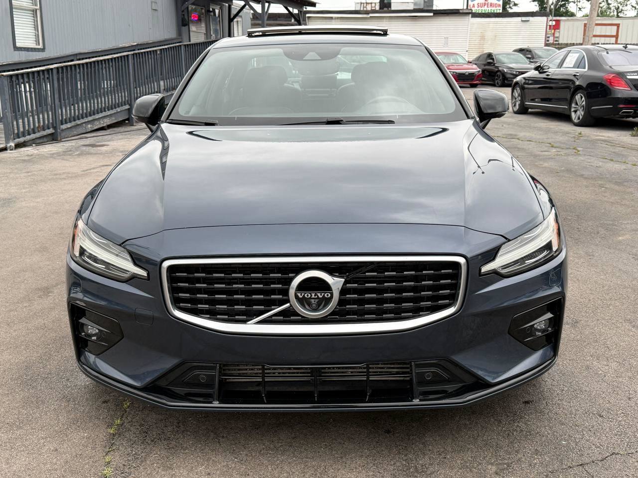 Used 2019 Volvo S60 T5 R-Design FWD image 5