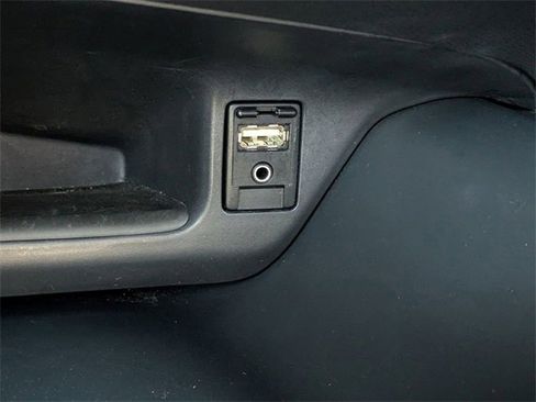 Used 2019 Toyota C-HR LE image 24