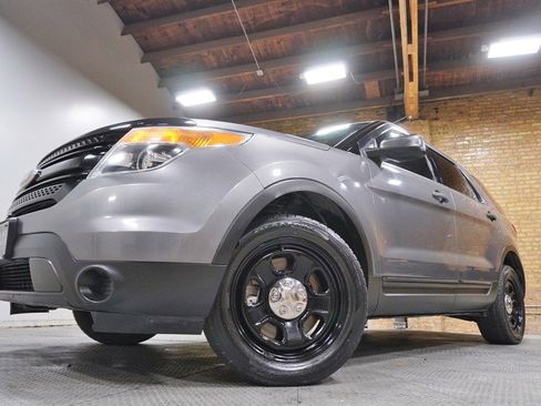 Used 2015 Ford Explorer 4WD Police Interceptor image 3