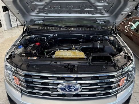 Used 2019 Ford Expedition XLT AWD/4WD image 29