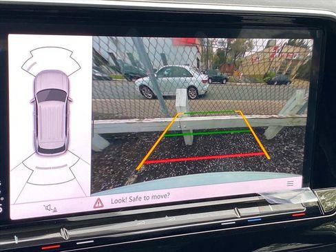 Certified 2024 Volkswagen Atlas Cross Sport SE w/ Panoramic Sunroof Package image 16
